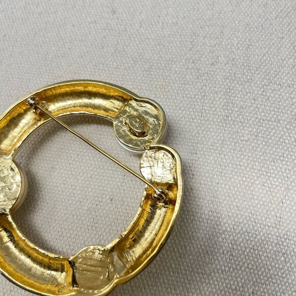 Andre Courreges Paris Gilt Metal and Faux Pearl Modernist Pin Brooch Marked - Picture 7 of 15
